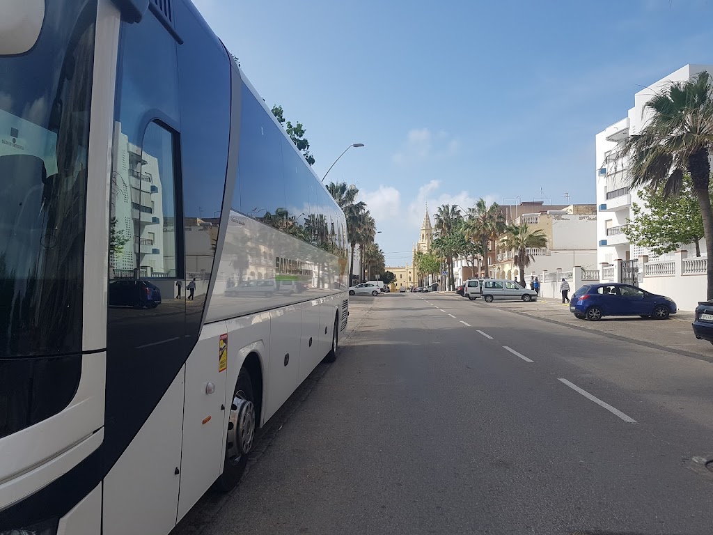 T Bus Chipiona basilica con autorizacion