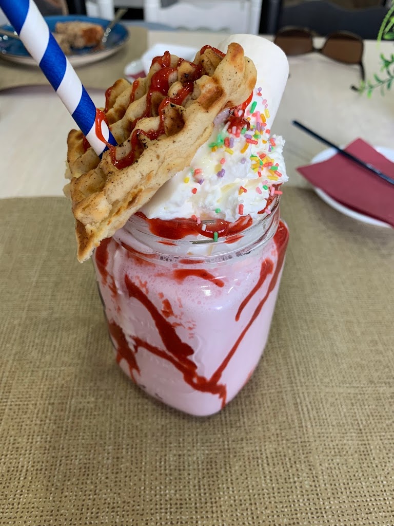 Torre Bistro — Comida y bebida