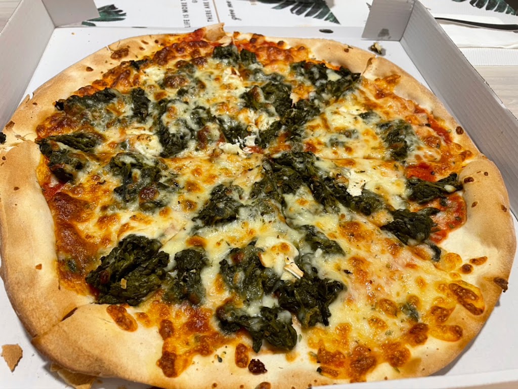 Pizzes Al Punt — Comida y bebida