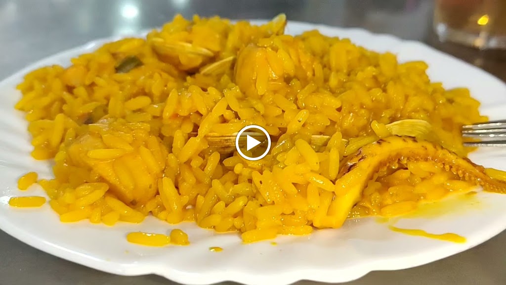 Dolores El Chispa — Videos