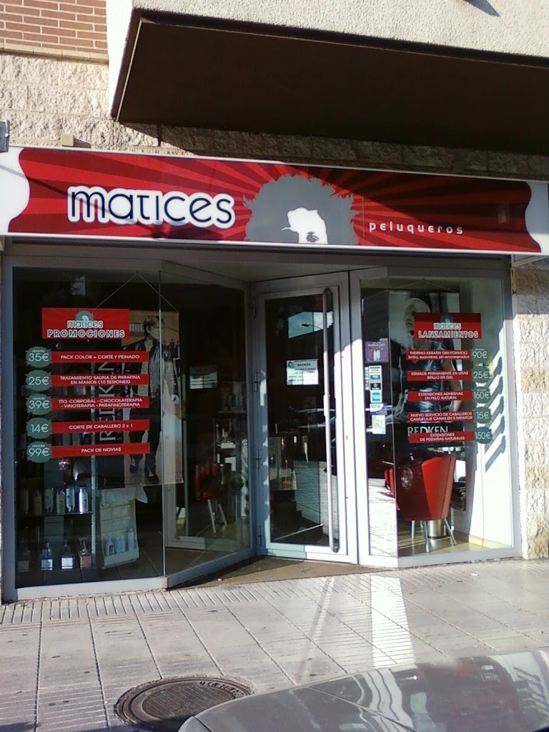 Matices Peluqueros — Exterior