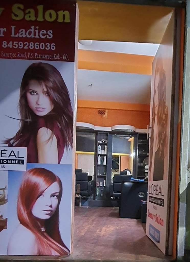 Leenav Salon