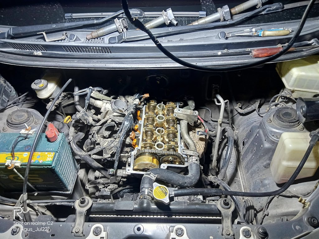 Bengkel Mobil "Daffin Garage"