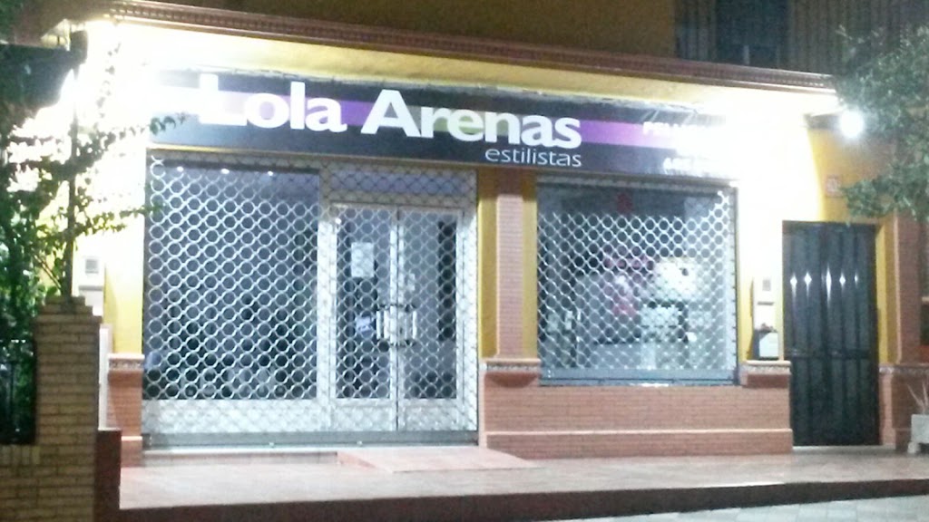 Lola Arenas estilistas — Exterior