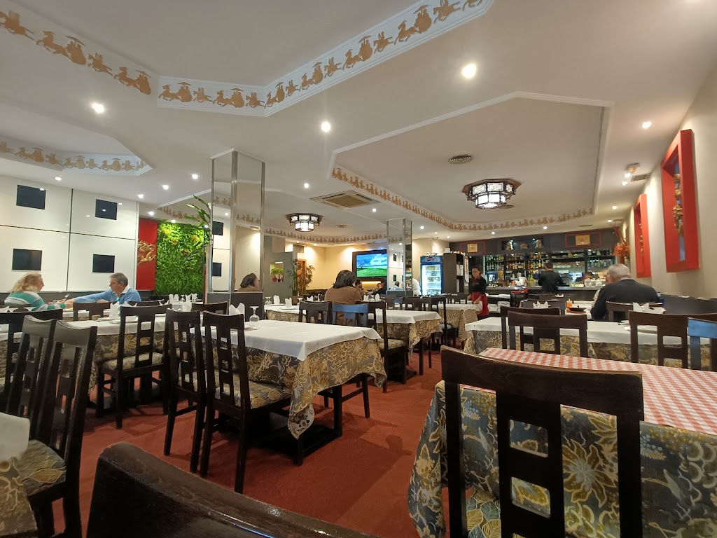 Restaurante RONGHUA — Ambiente