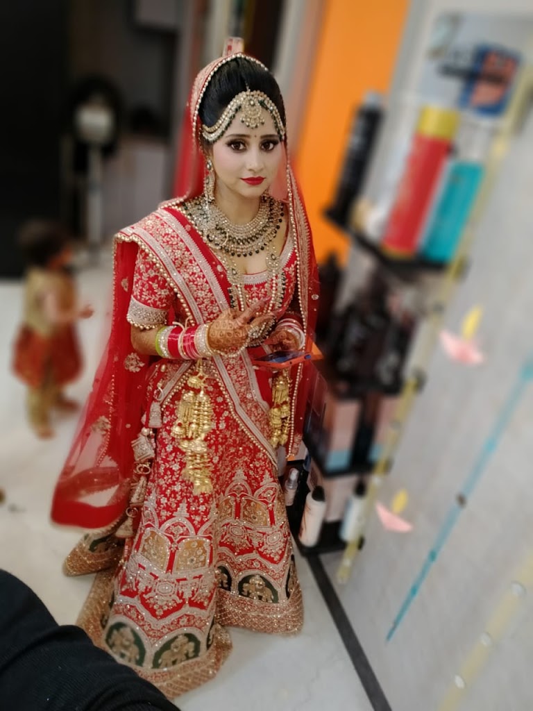 Diana Monroe S Beauty Salon