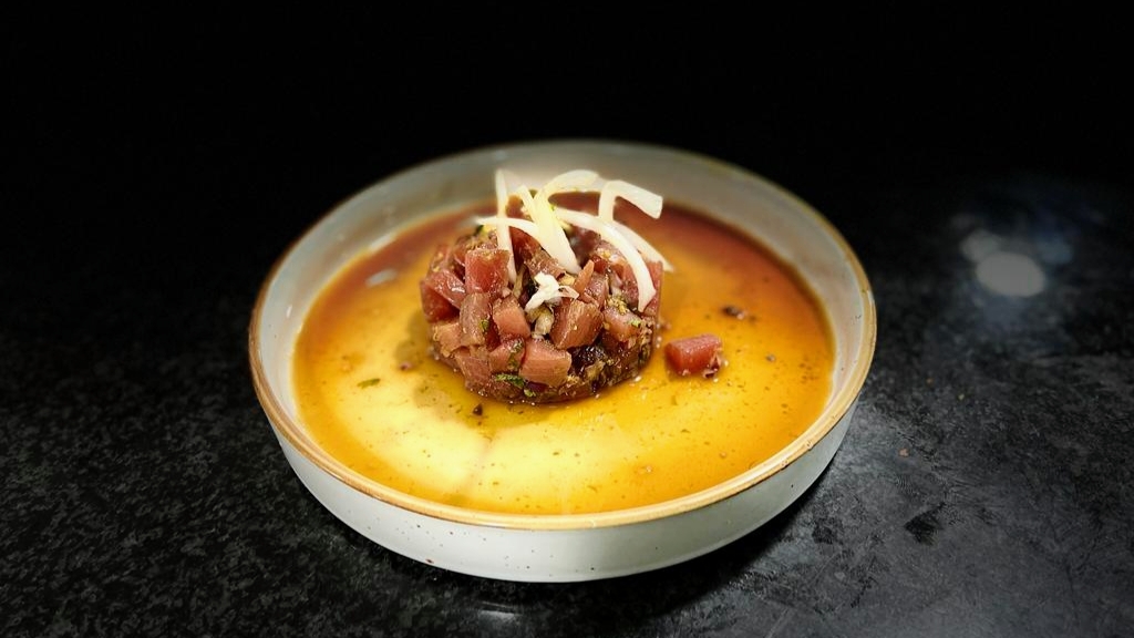 Family'S House Martorell — Comida y bebida
