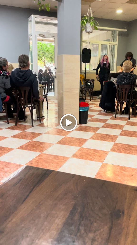 Cafeteria 25 de Abril — Videos