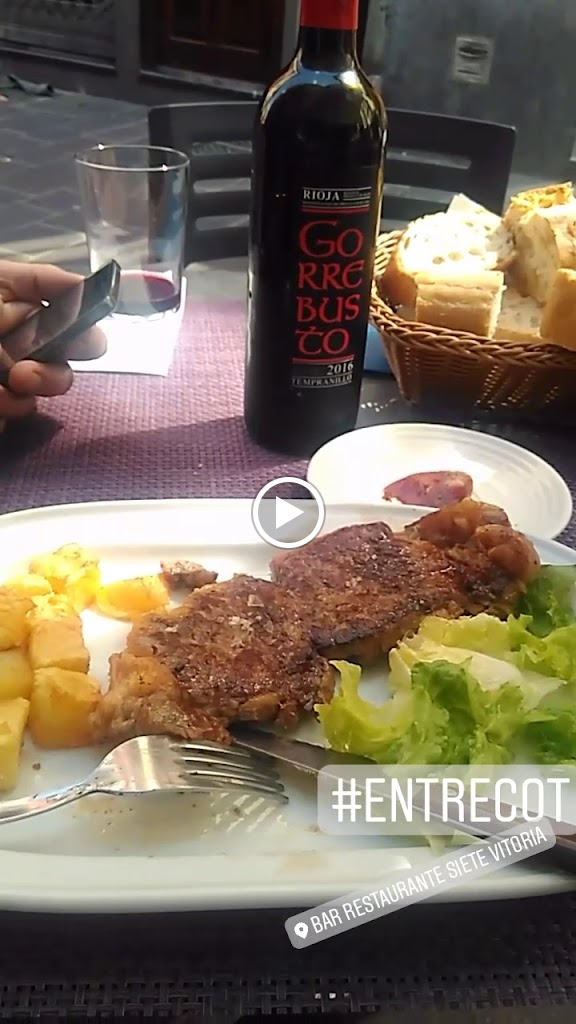 Restaurante El 7 — Videos