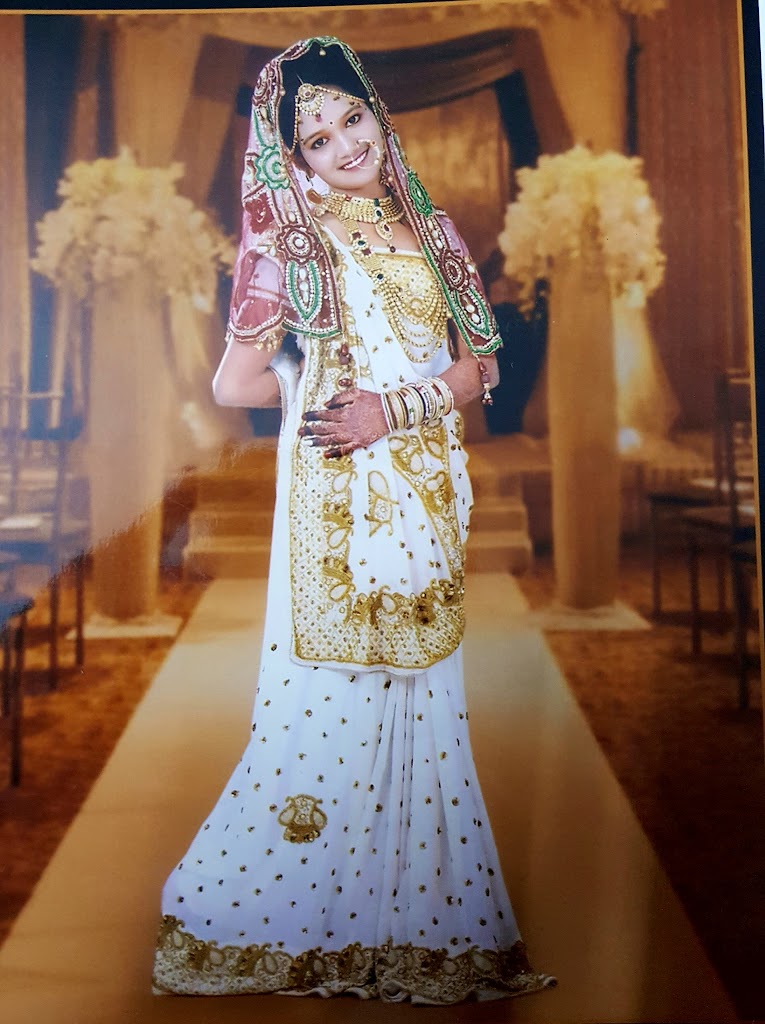 Ilora Beauty Parlour For Ladies