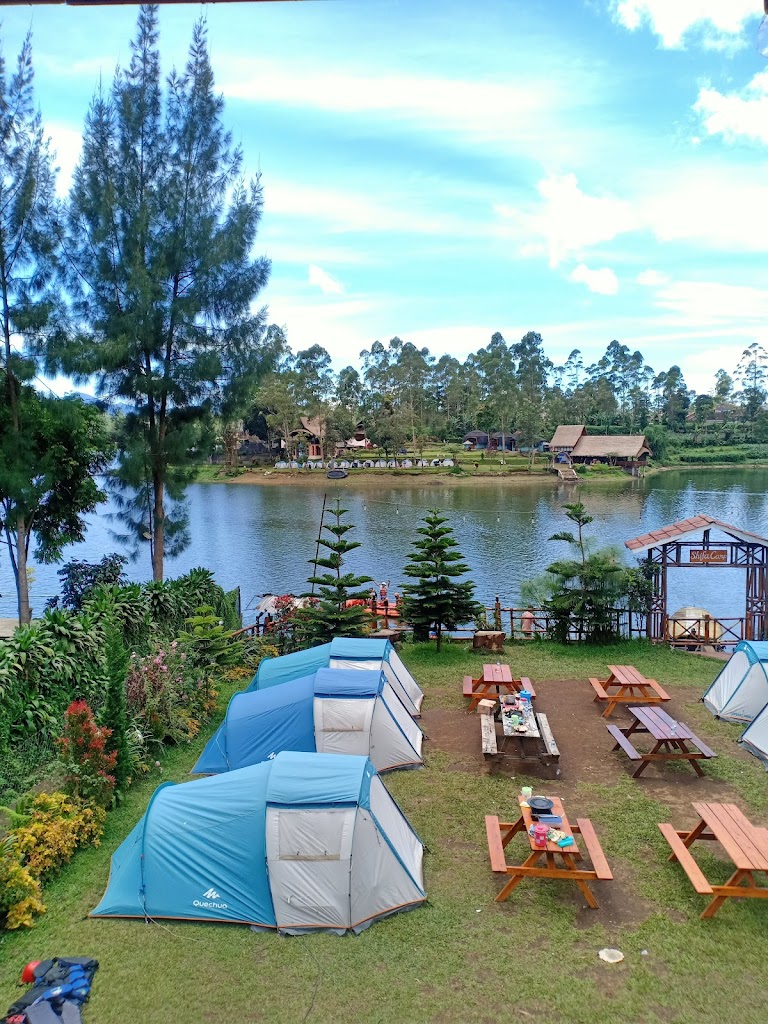 Camping bandung