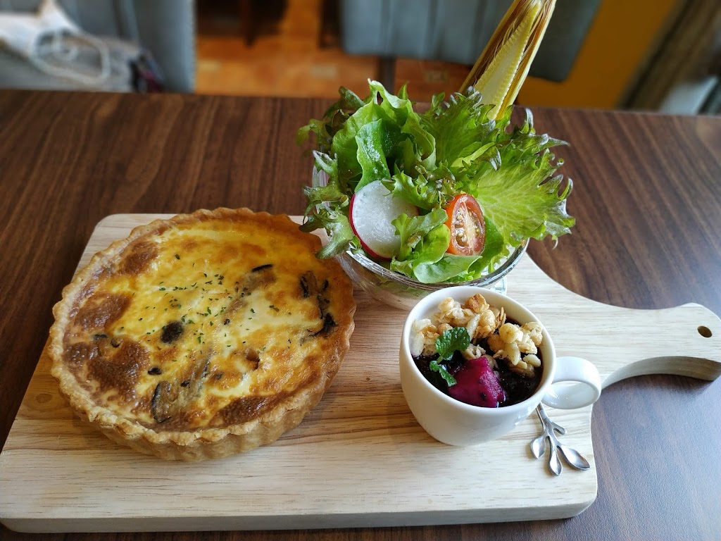 步子小路 LA ROUTE DE BUZI 的照片