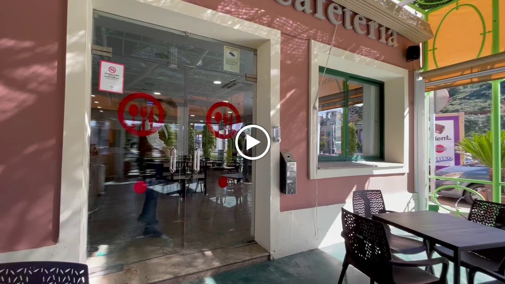 Restaurante Bar La Trocha — Ambiente