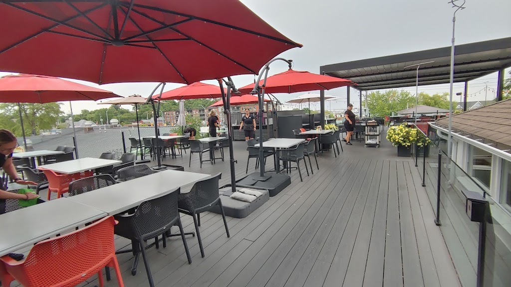 Erie Beach Restaurant in Port-Dover