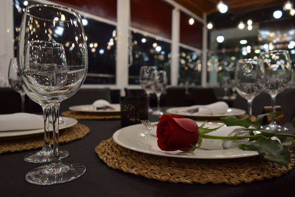 Restaurante La Lonja Aguilas — Comida y bebida