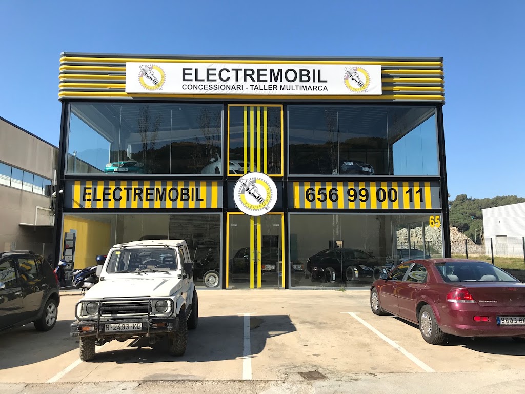 Taller Mecanico AUTOPRO Lloret — Exterior