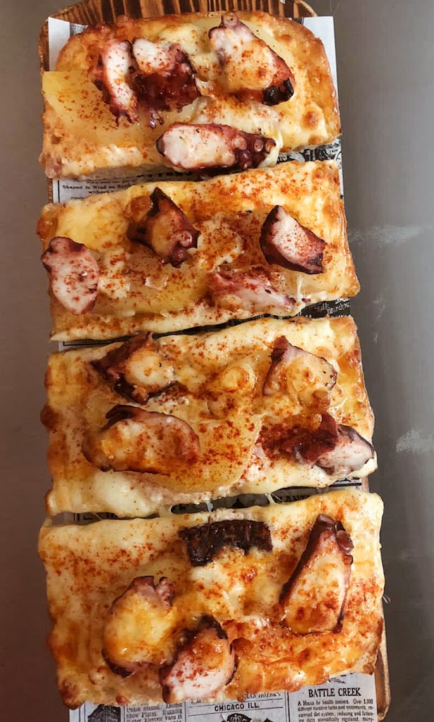 Rotonda Mes Q Tapes | Cornella de Llobregat — Pizza