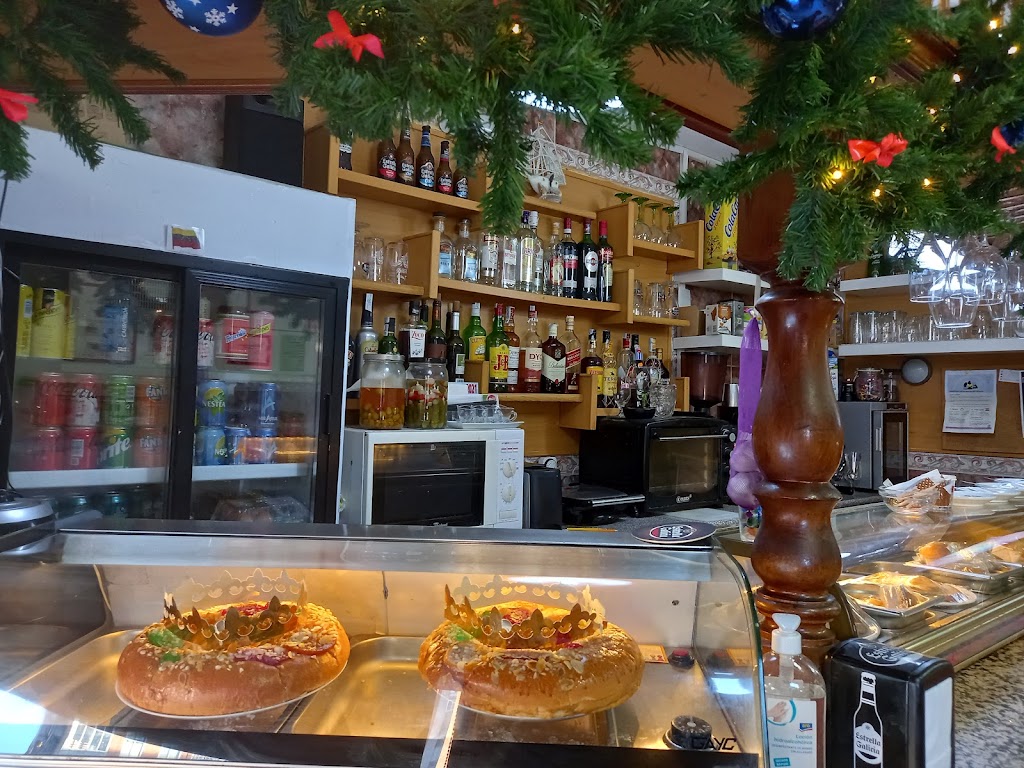 Cafe Bar La Plaza
