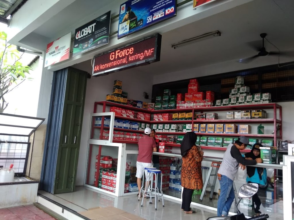 Toko aki trijaya Accu