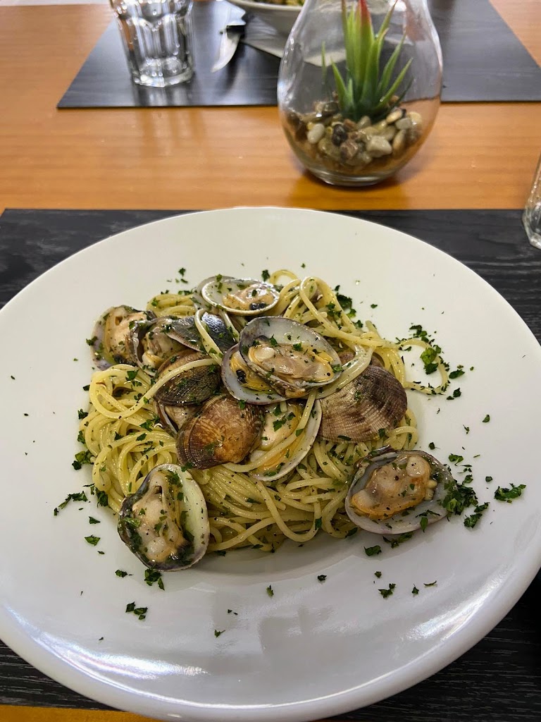 Pizzeria Trattoria da PINO — Comida y bebida