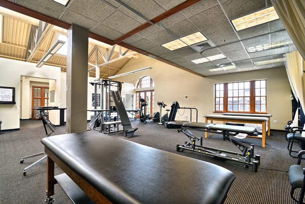 Physical therapy clinic in Arlington