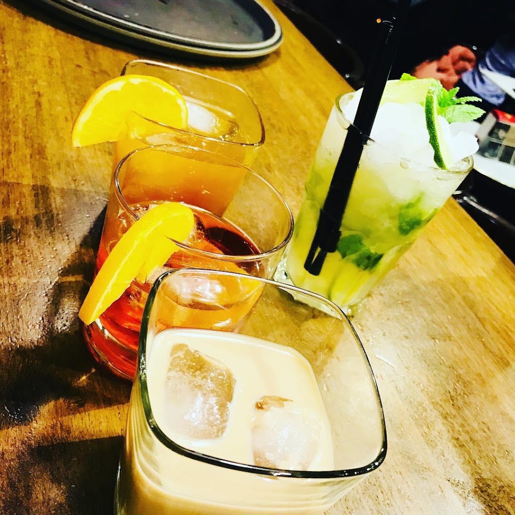 Akelarre Santcugat — Comida y bebida