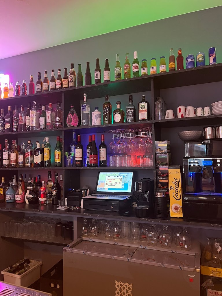 BAR NOON — Ambiente