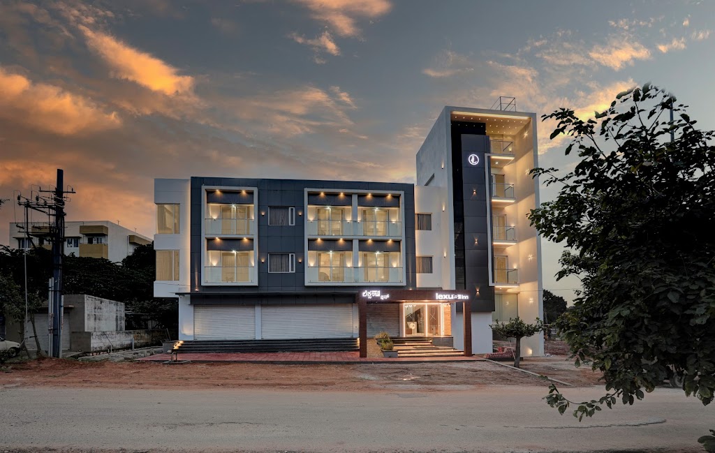 Lexus Inn