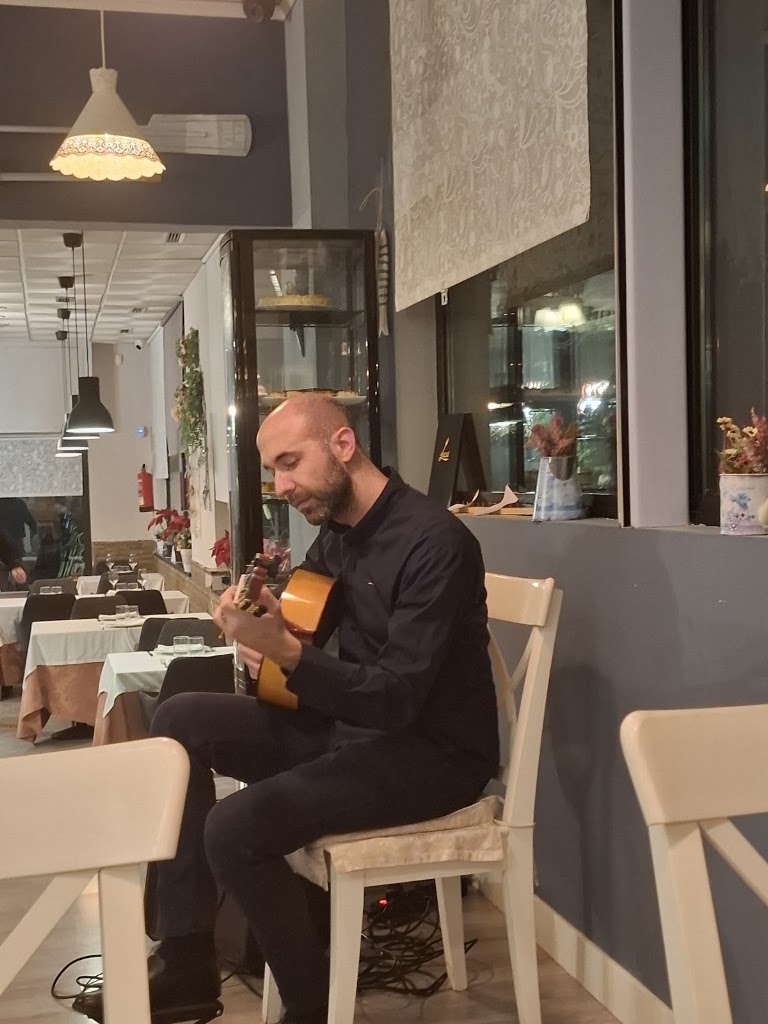DE LUCAS RESTAURANTE — Ambiente