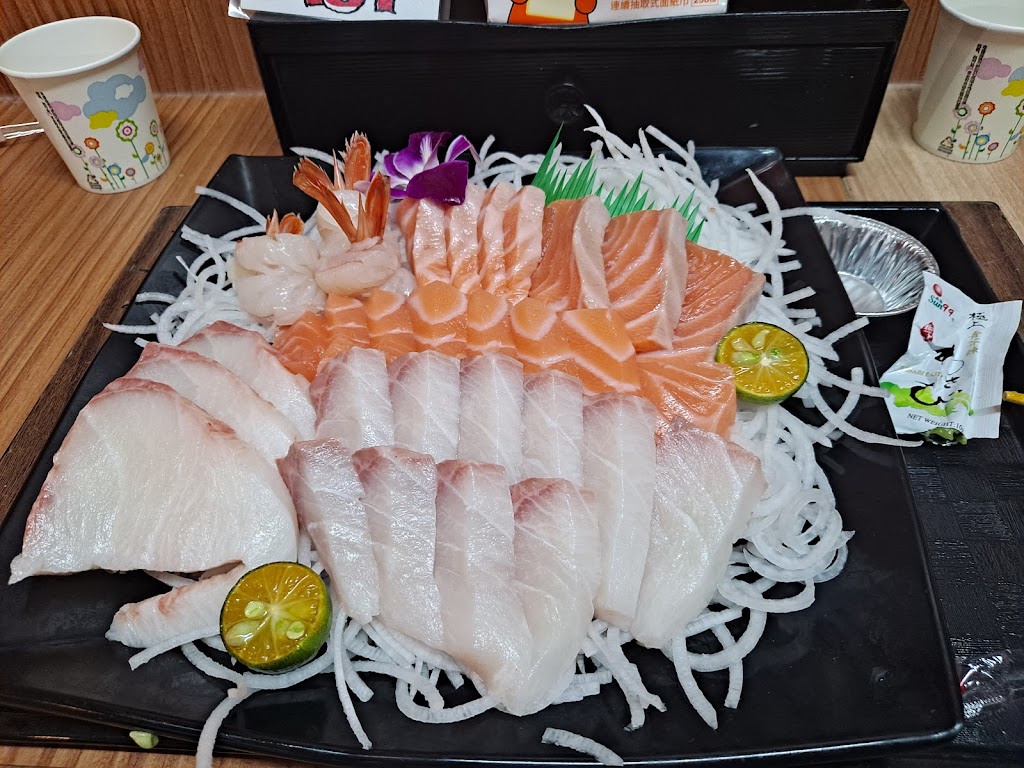 竹圍漁港 48號搶鮮食堂生魚片專賣店 的照片