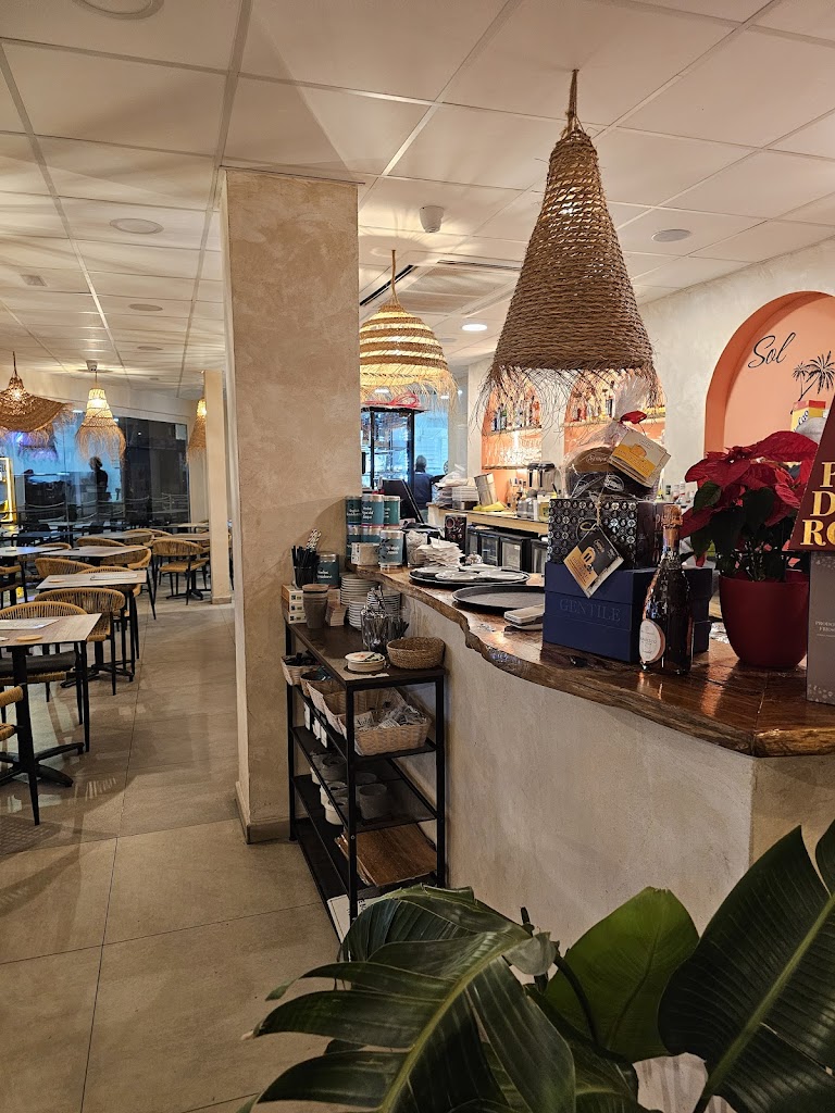 Sol y Sombra Pizzeria Gastrobar