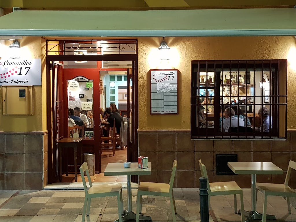 Asador pulperia Cavanilles 17 — Ambiente