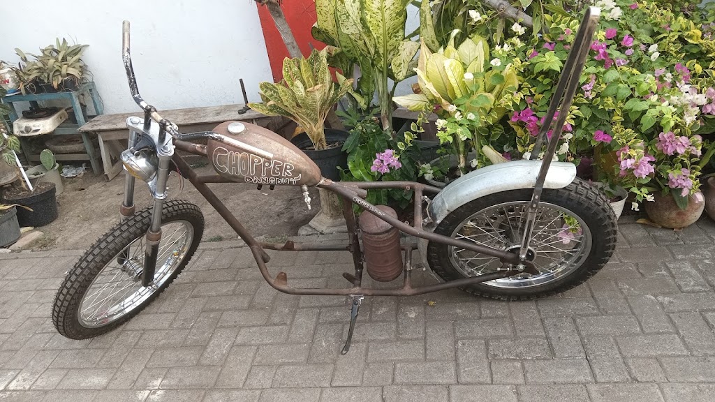 Lompongan Garage