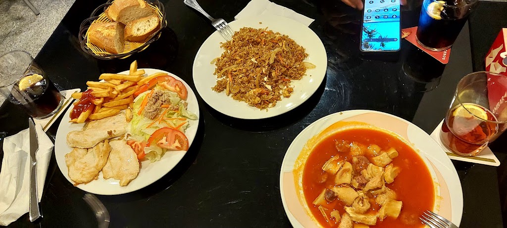 Bar Cafeteria SOFIA — Comida y bebida