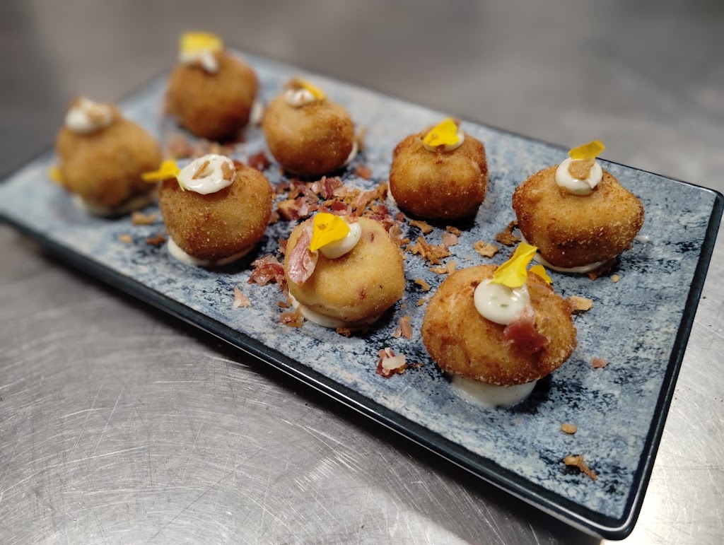 Baraka Restaurante — Comida y bebida