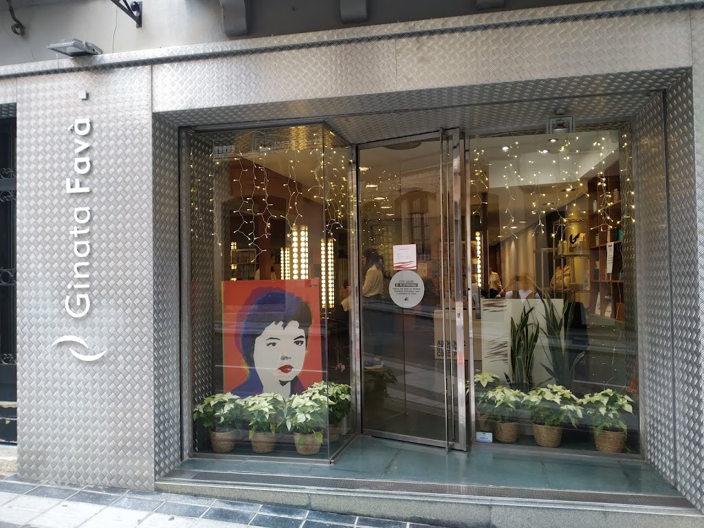 Ginata Fava Perruqueria