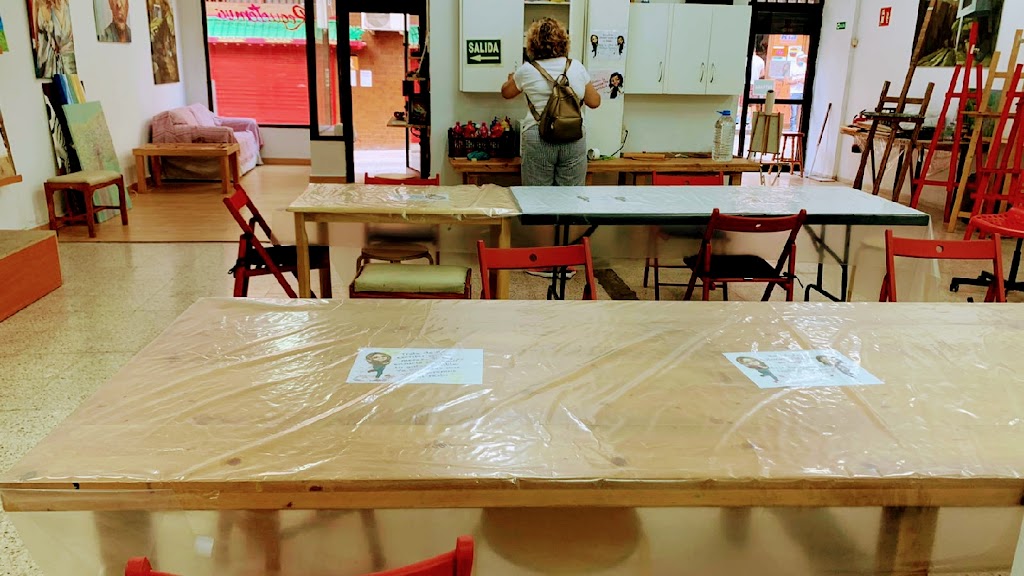 Requetemua - Academia De Artes Plasticas