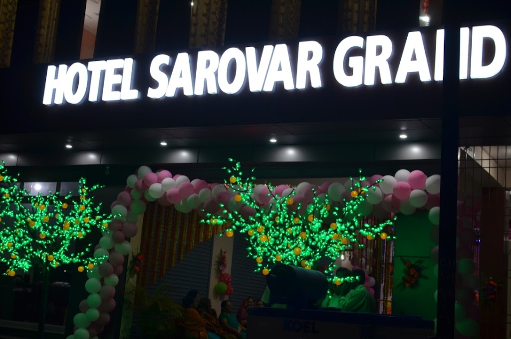 Hotel Sarovar Grand