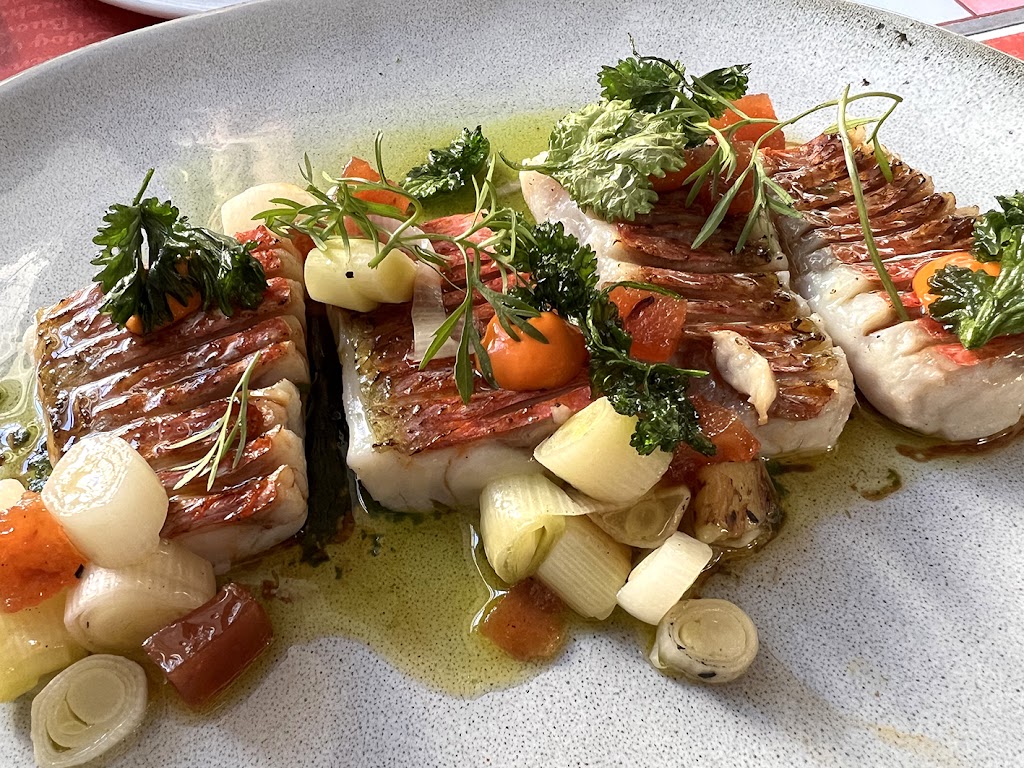El Baret de Miquel — Comida y bebida