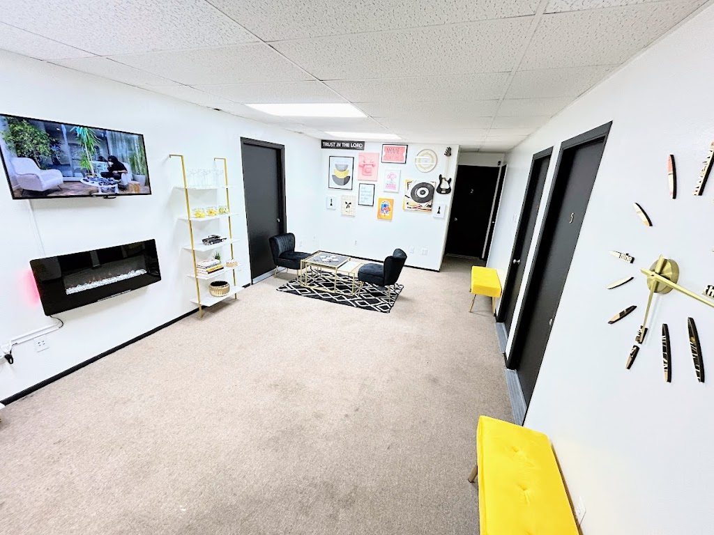 Mogul Life Business Center