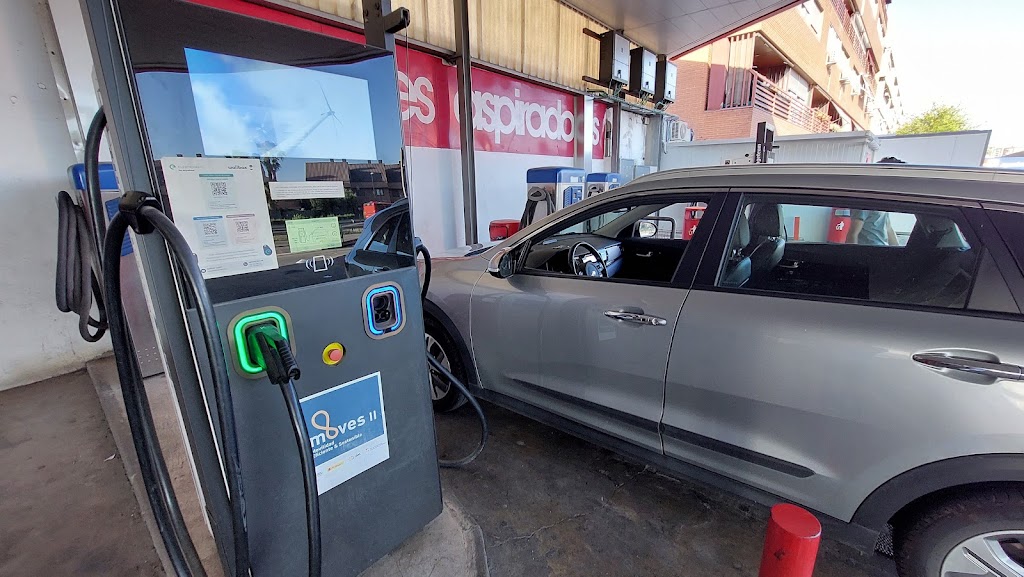 Punto de carga E.S MIRALBUENO