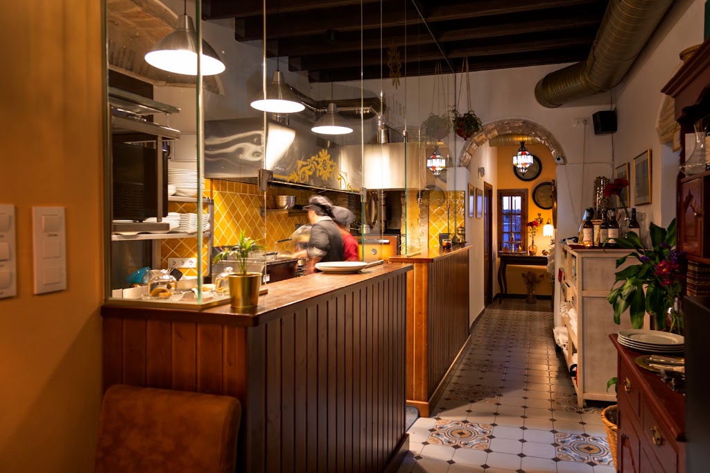 Aljibe Restaurante | Arcos de la Frontera — Ambiente