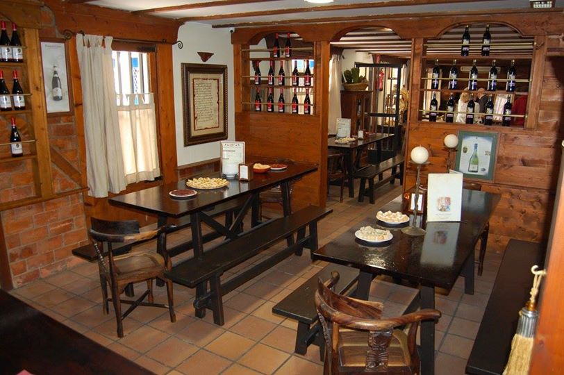 Bodegas Monasterio — Ambiente