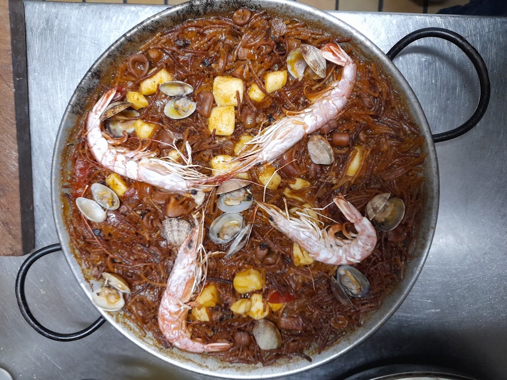 Bar Taverna La Gruta — Del propietario