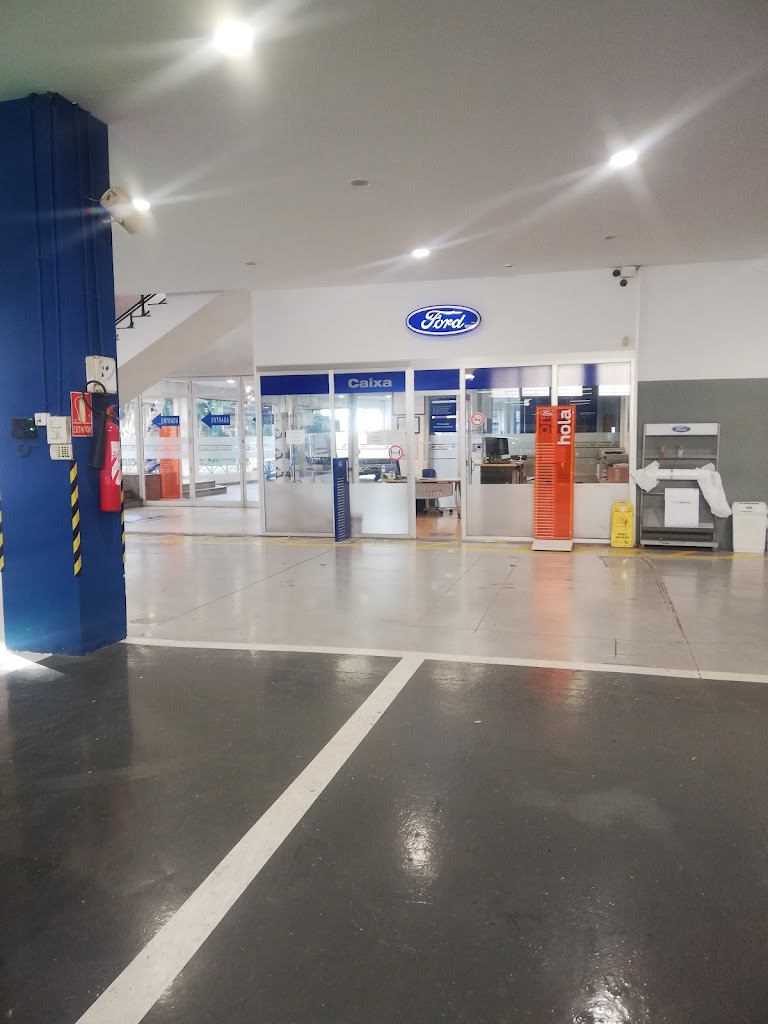 Autokoleccio Reus — Interior