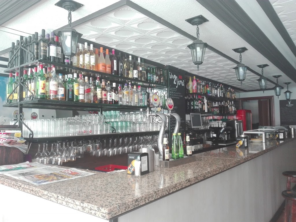 Bar Entre 2 Sierras — Bebida alcoholica