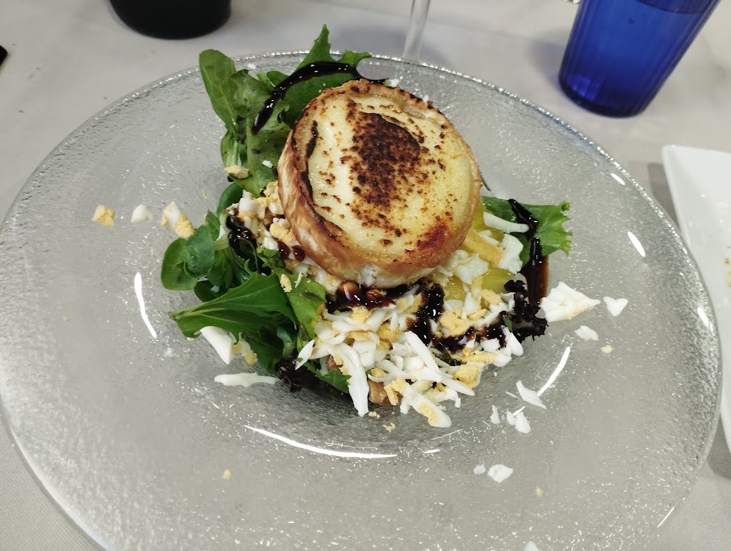 Restaurant Torres Petit — Comida y bebida