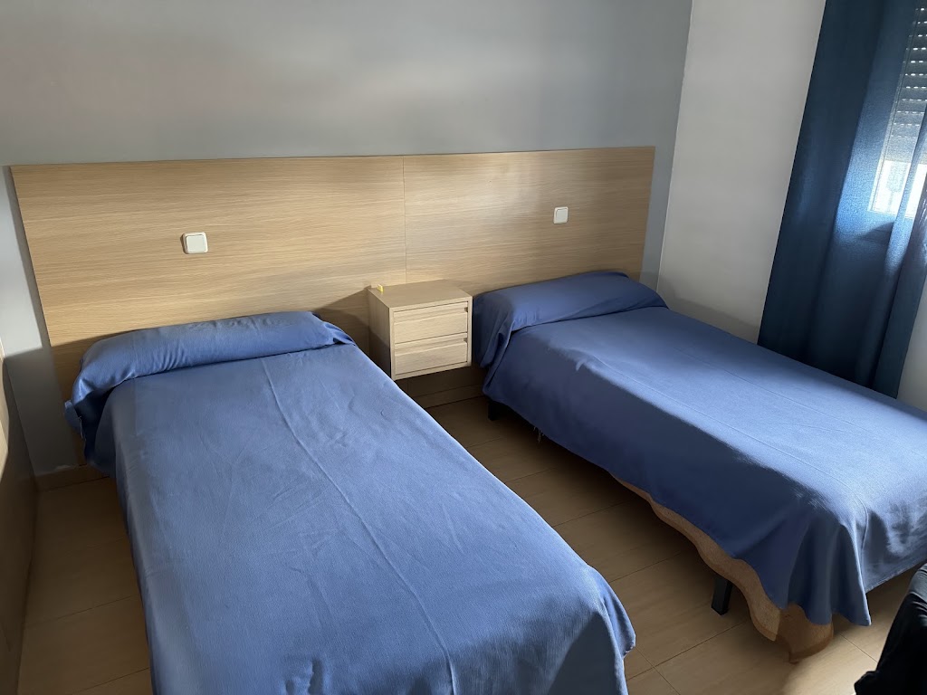 Hostal-Restaurante EL PARADOR DE LOS GALANES. — Habitaciones