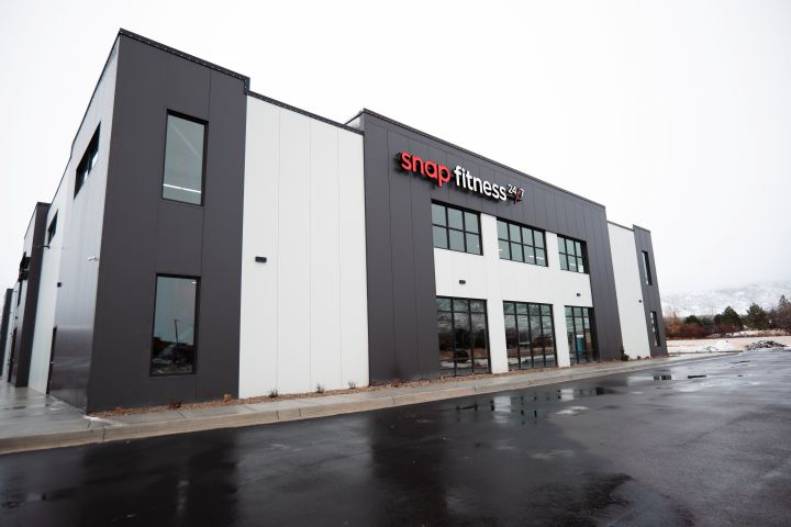  Snap Fitness Pleasant View