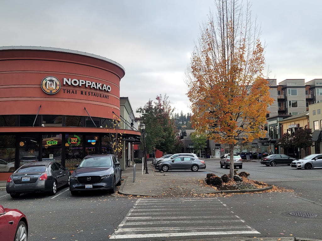 Noppakao | Thai Restaurant in Kirkland